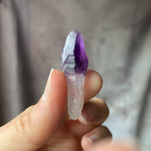 products/amethyst-rough-point-784548.jpg