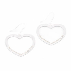products/ava-heart-earrings-664039.jpg