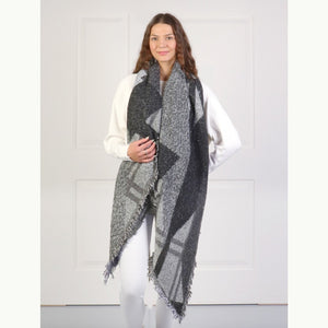 products/blanket-scarf-asymmetrical-pattern-233838.jpg