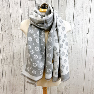 Blanket Scarf - Grey & White Louis