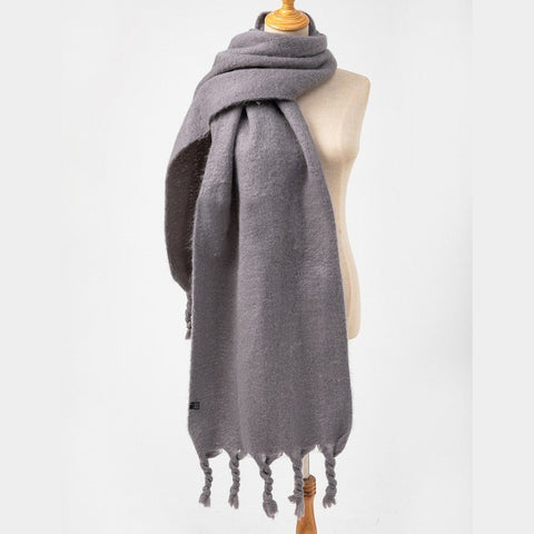 Blanket Scarf - Knit With Pipi Braids
