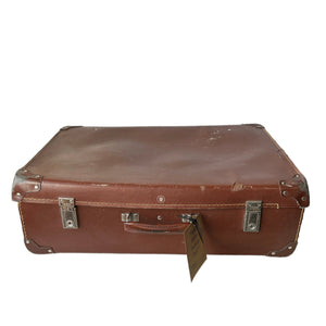 products/brown-vintage-suitcase-781488.jpg