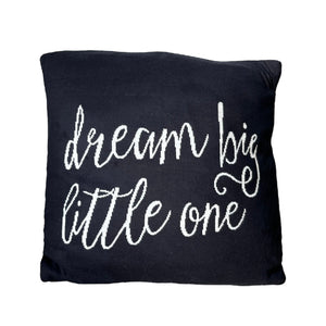 products/dream-big-knit-pillow-738386.jpg