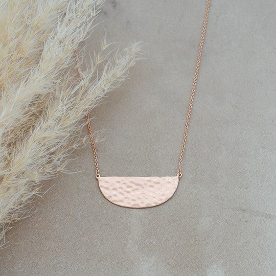 Faye Necklace