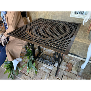 products/floor-grate-singer-base-table-639943.jpg