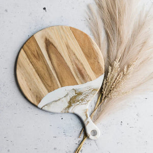 products/gold-quartz-round-paddle-acacia-cheese-board-228371.webp