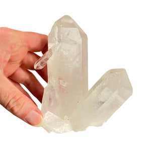products/quartz-crystal-cluster-669940.jpg