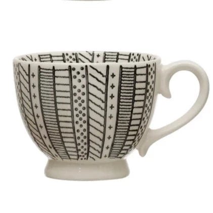 Stoneware Mug With Black & White Pattern