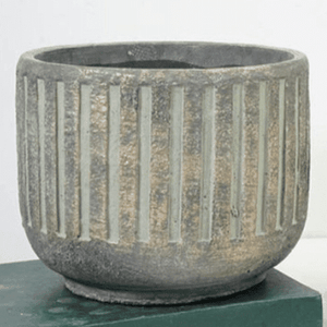 products/striped-cement-plant-pot-726125.png