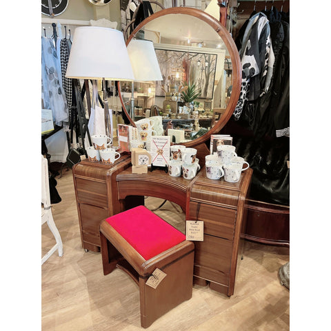 Waterfall Vanity With Round Mirror